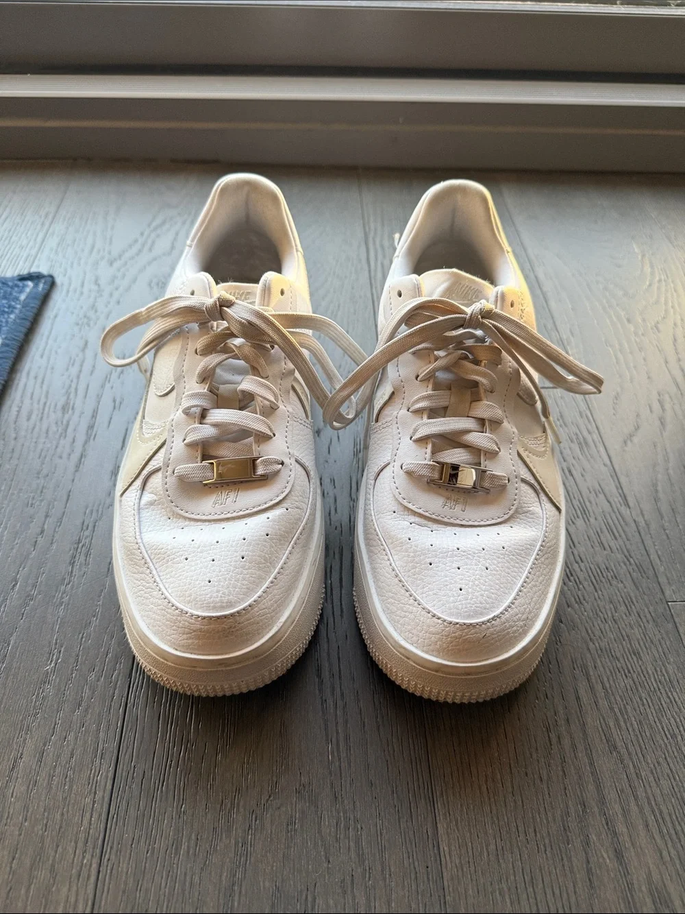 Nike Air Force 1 PLTAFORM 'Triple White' Women’s